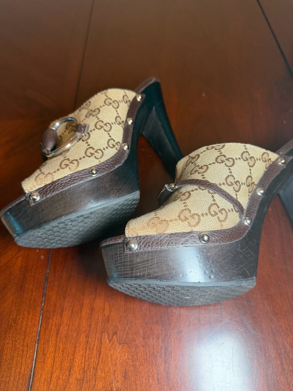 Gucci Signature Horsebit clogs - Picture 11 of 15